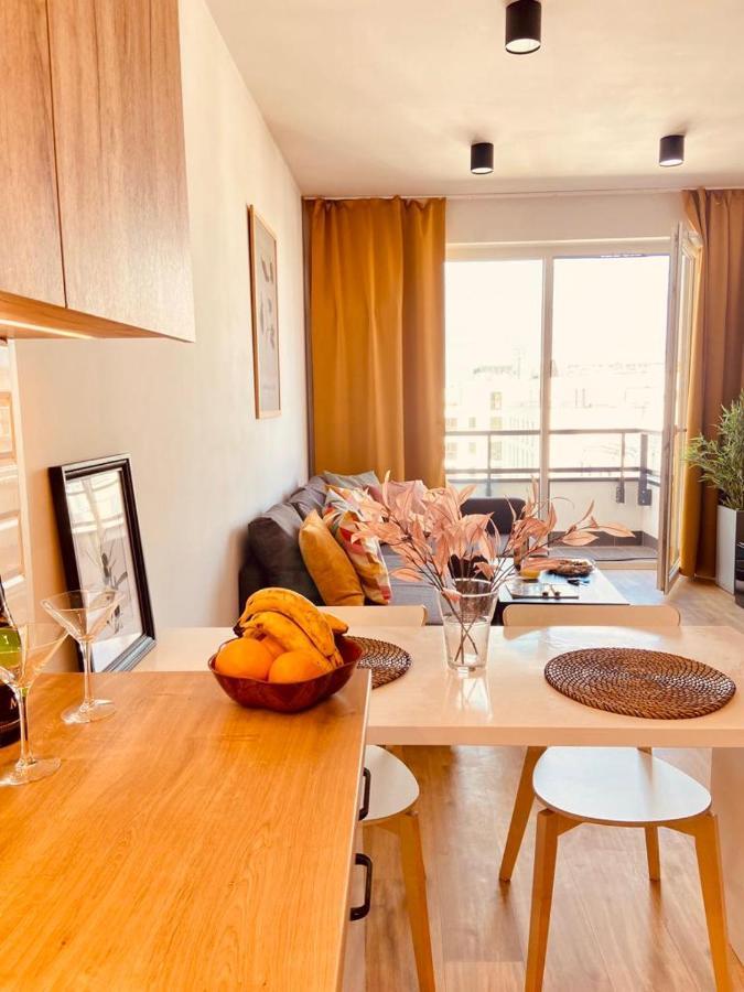 Spacious,Stylish And Comfortable 2 Room Apartment With Million Dollar View Varsóvia Exterior foto