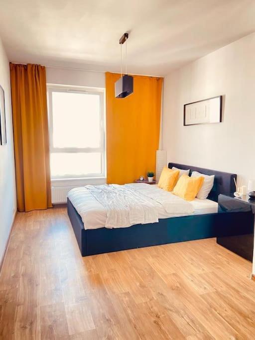 Spacious,Stylish And Comfortable 2 Room Apartment With Million Dollar View Varsóvia Exterior foto